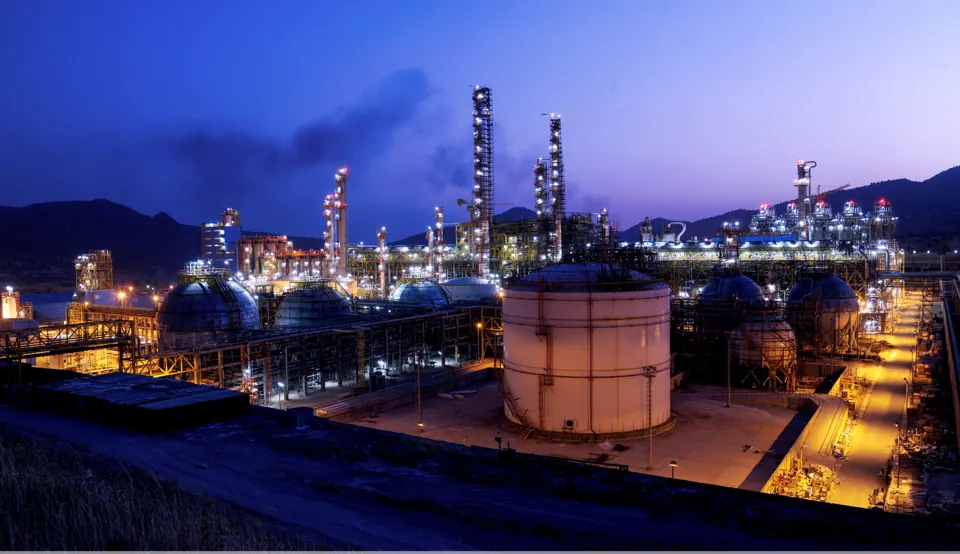 Ilam petrochemical complex at dusk